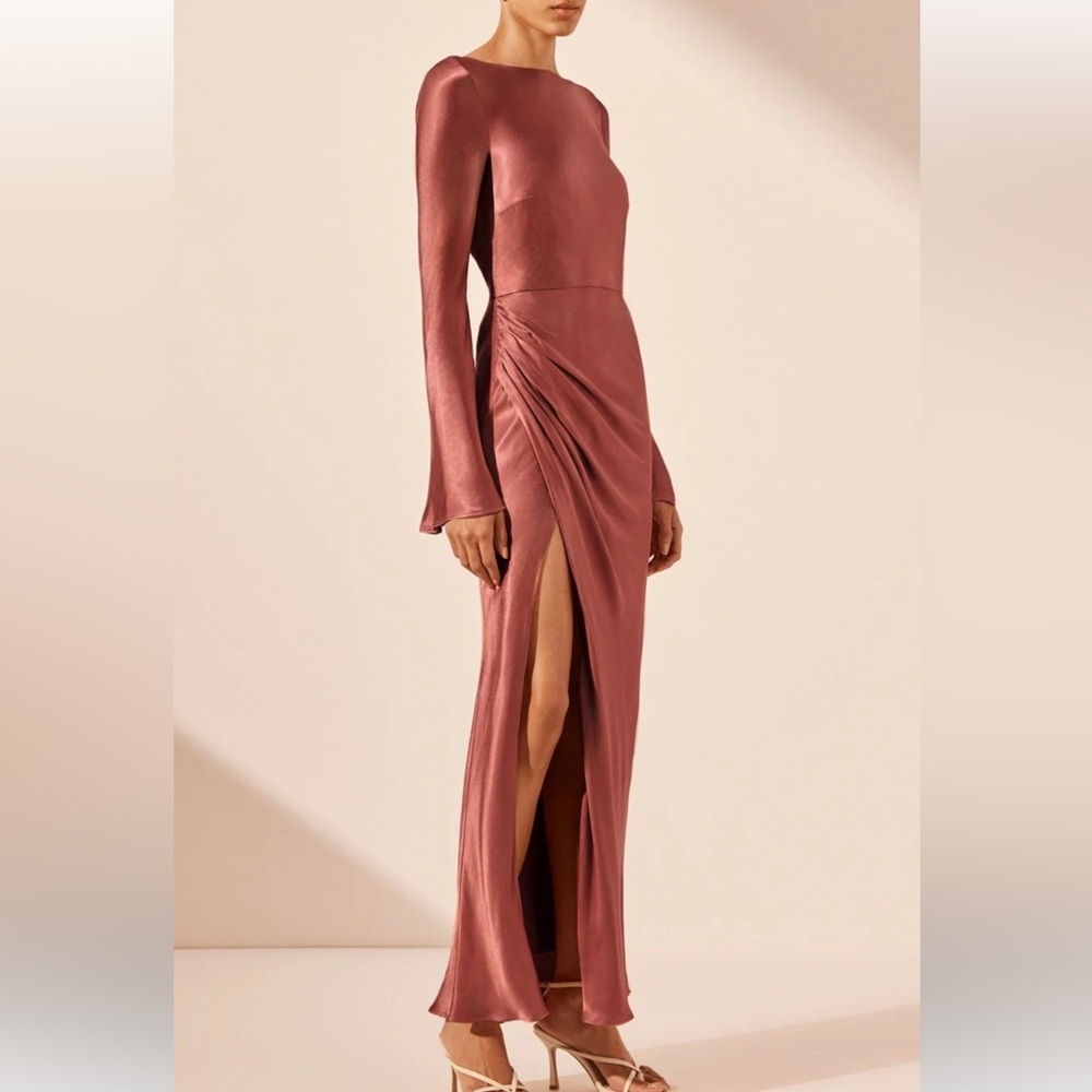 Shona Joy LA LUNE FLARED SLEEVE SIDE SPLIT MIDI DRESS - TERRACOTTA